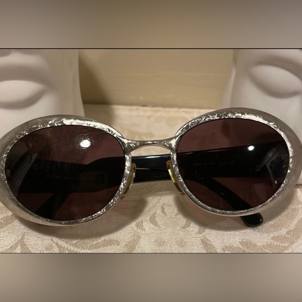 Pre-Loved Vintage FENDI Sunglasses, Authentic Item